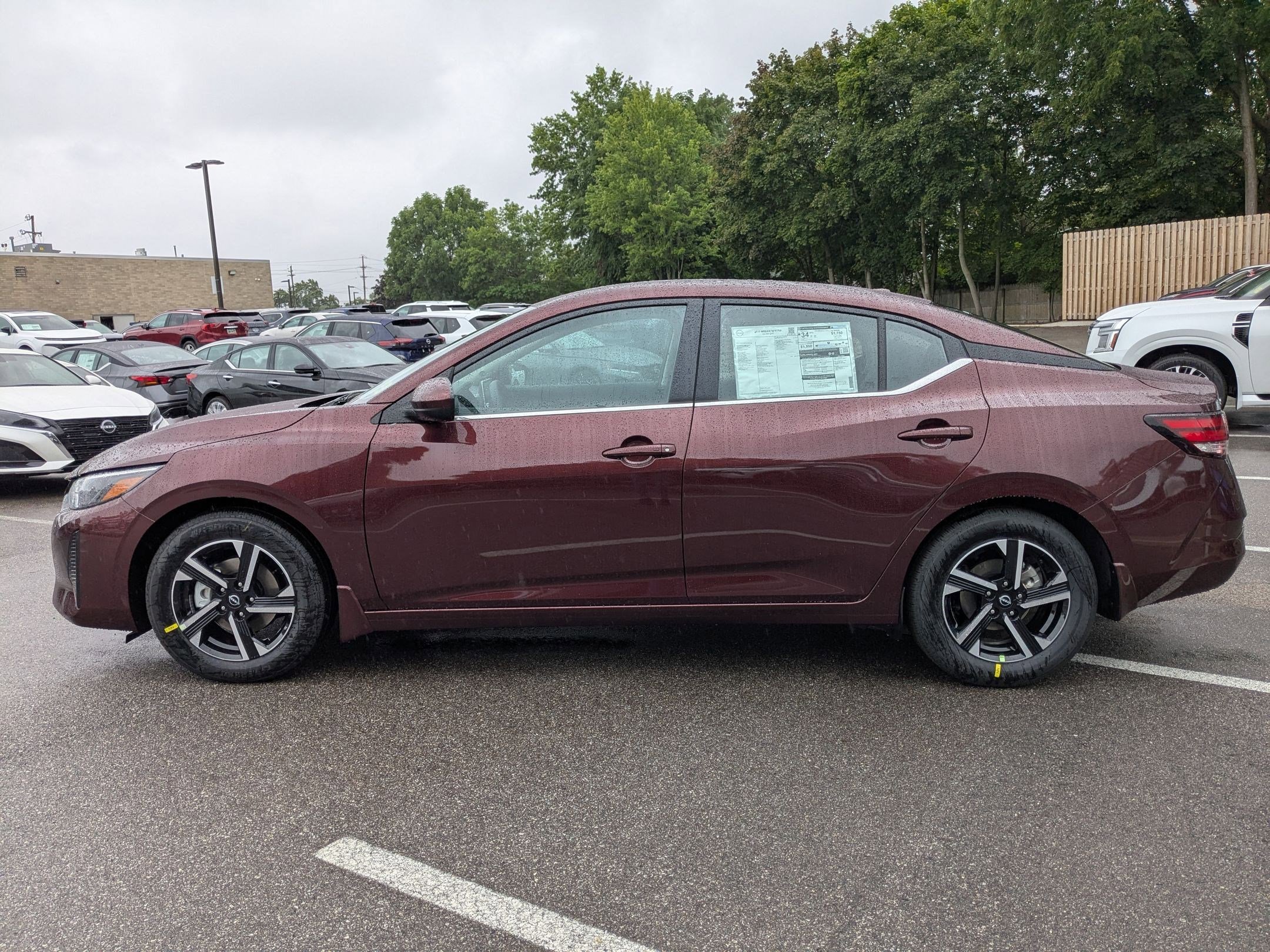 2025 Nissan Sentra SV photo 9