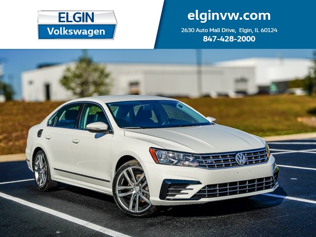 2016 Volkswagen Passat TDI S R-Line photo 2