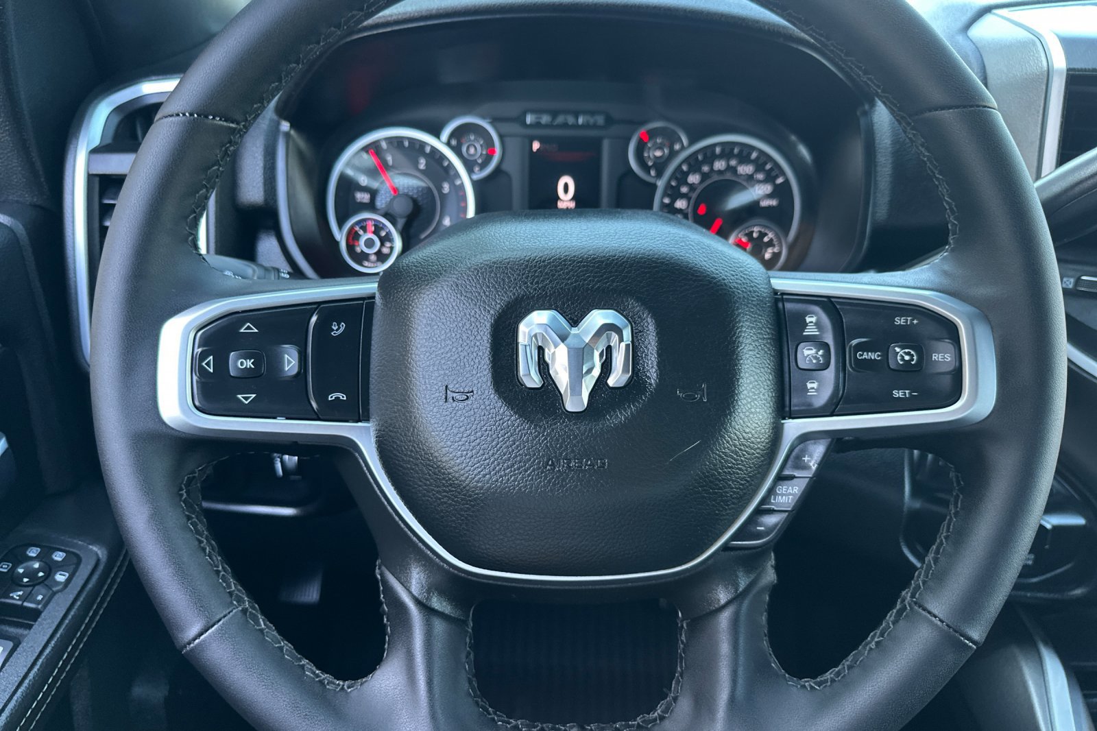 2025 Ram 2500 Big Horn photo 23
