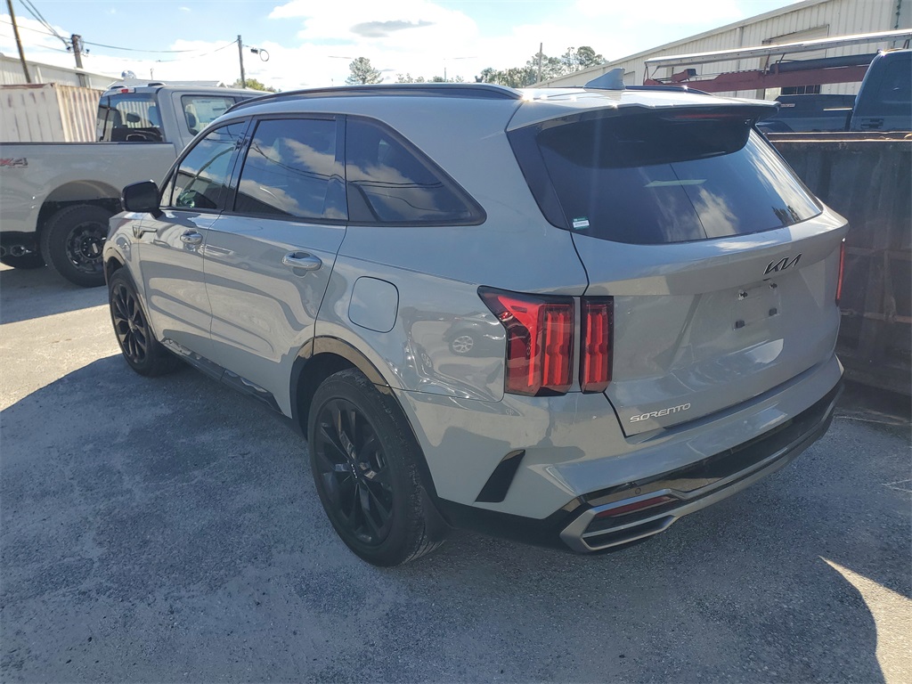 2023 Kia Sorento SX photo 4