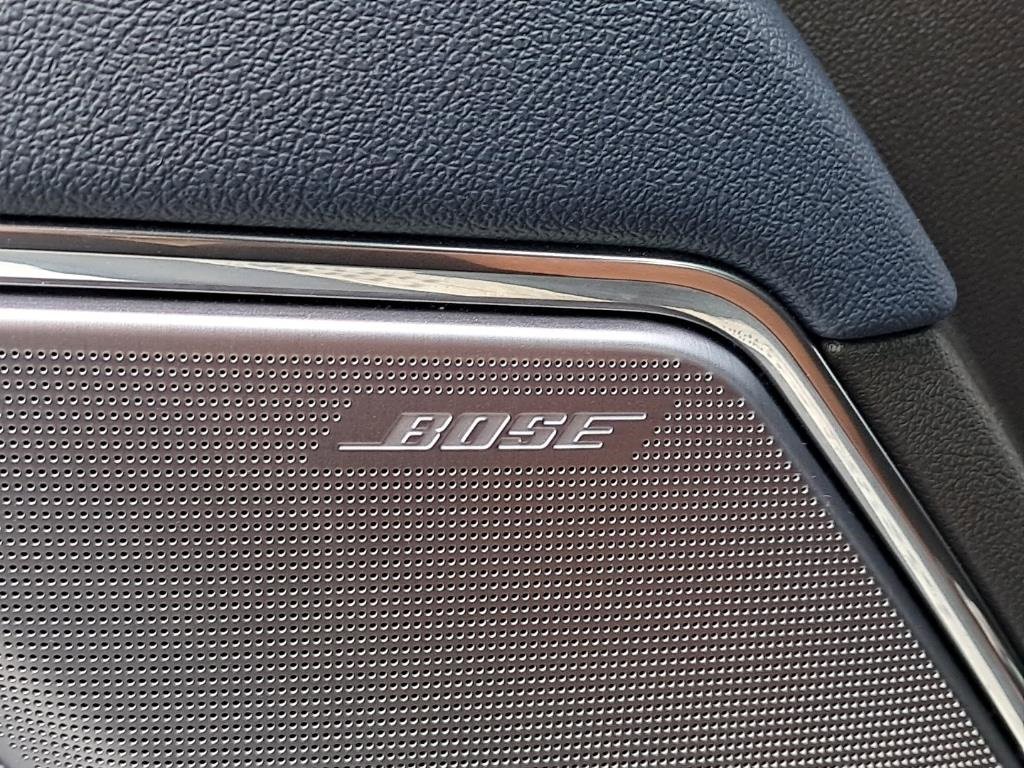 2023 Chevrolet Silverado 1500 High Country photo 11