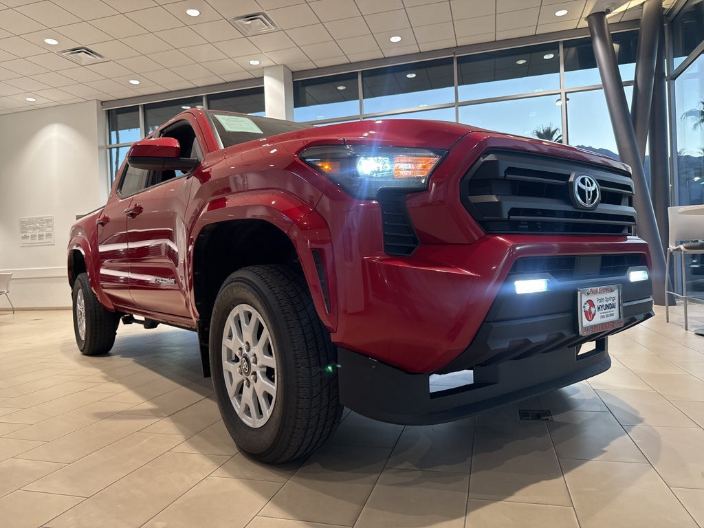 2024 Toyota Tacoma SR5 photo 10