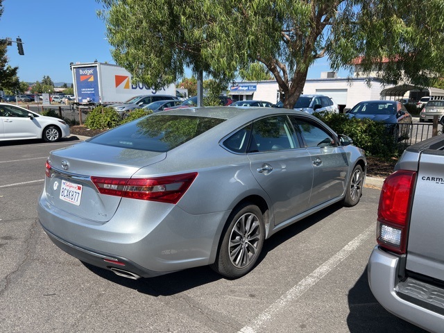2018 Toyota Avalon XLE Premium photo 4