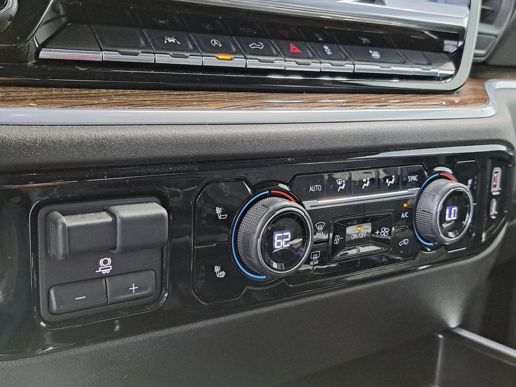 2022 Chevrolet Silverado 1500 LT photo 14