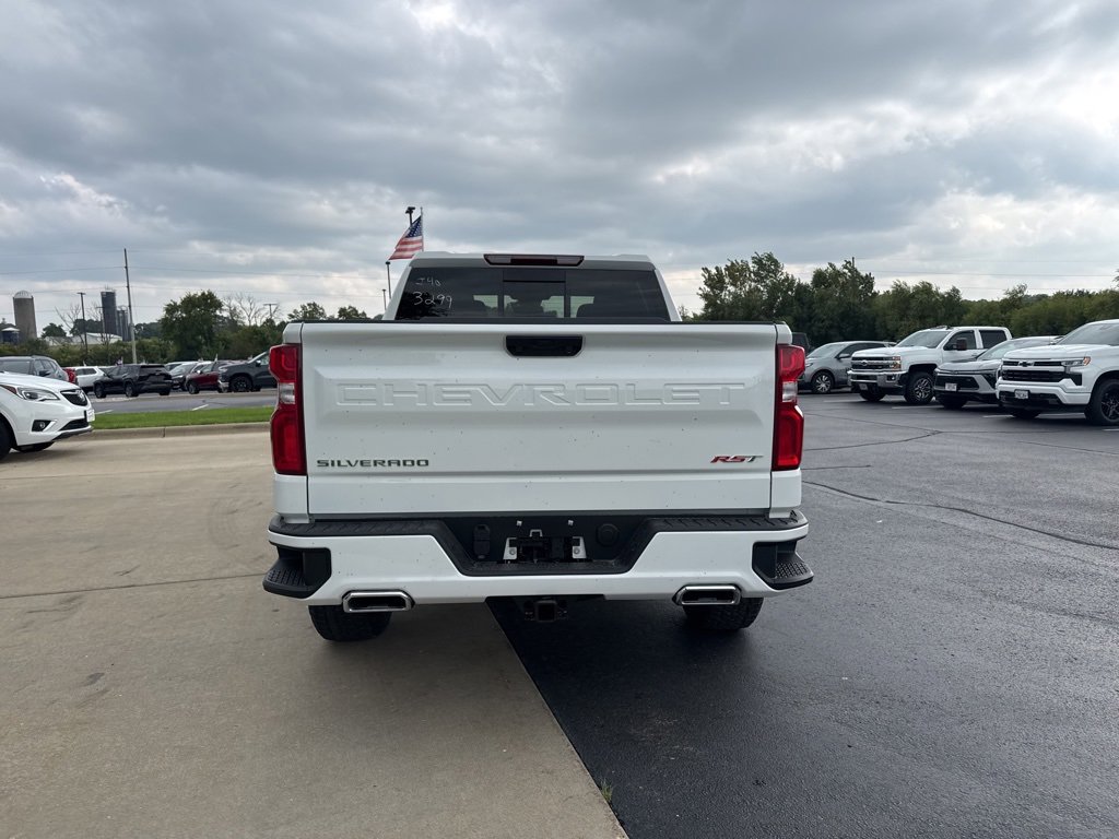 2026 Chevrolet Silverado 1500 photo 4