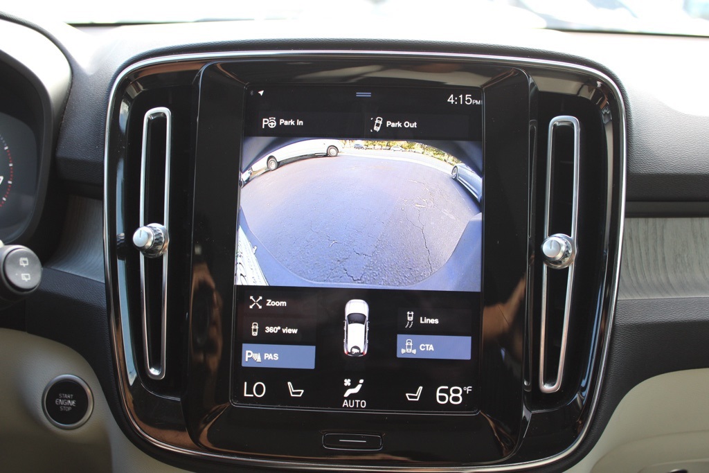 2021 Volvo XC40 T5 AWD Inscription photo 28