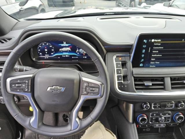 2024 Chevrolet Tahoe Z71 photo 2