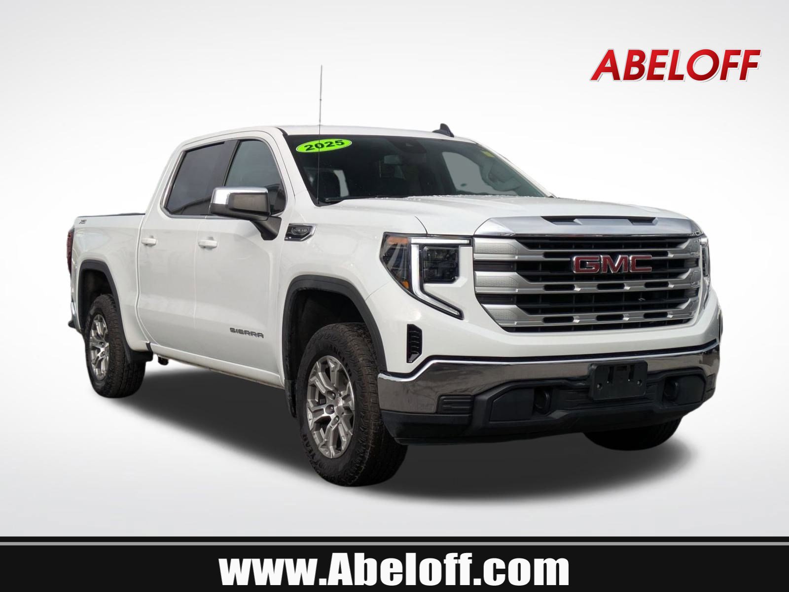 2025 GMC Sierra 1500 SLE's photo