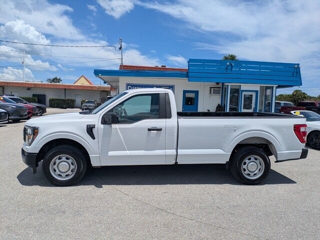2023 Ford F-150 XL photo 3