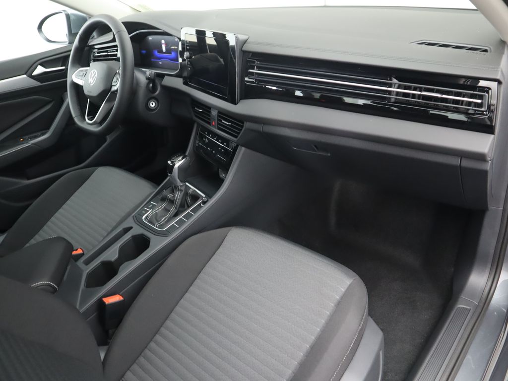 2025 Volkswagen Jetta 1.5T S photo 17