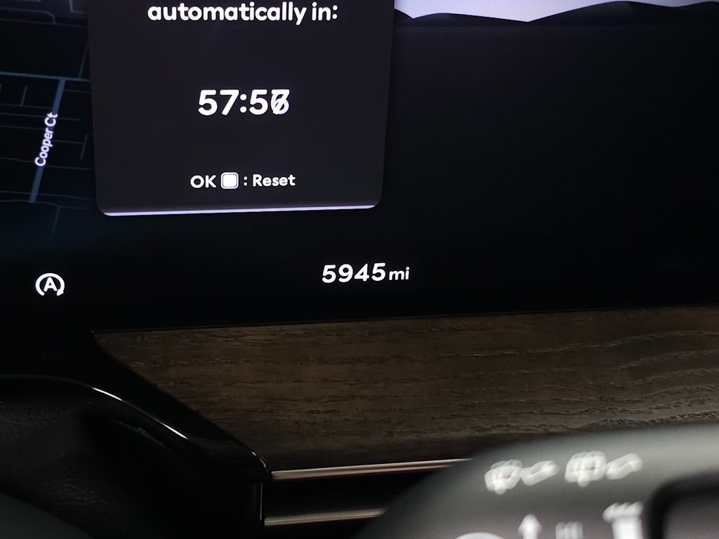 2025 Genesis GV80 2.5T Prestige AWD photo 2