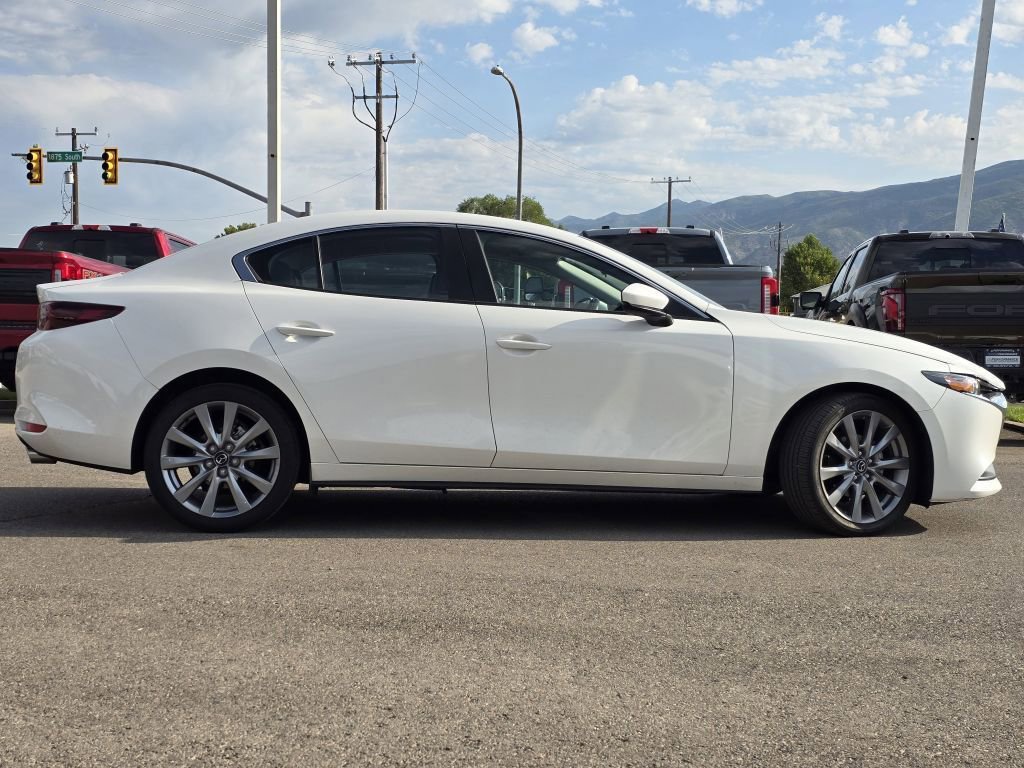 2023 Mazda Mazda3 2.5 Select photo 18