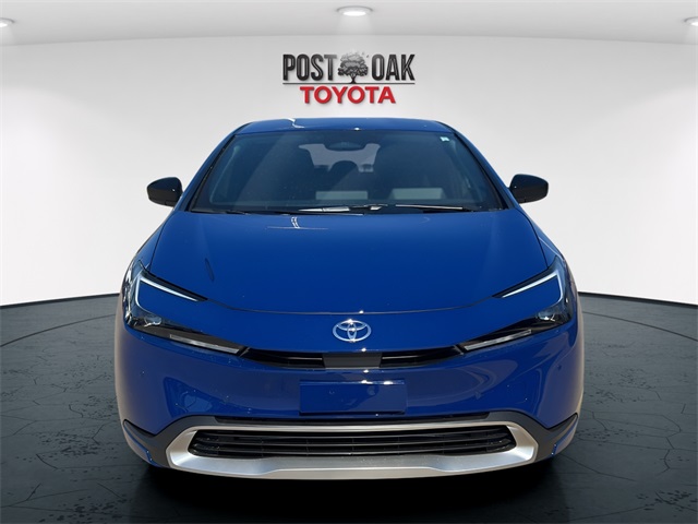 2026 Toyota Prius Plug-in Hybrid SE photo 3