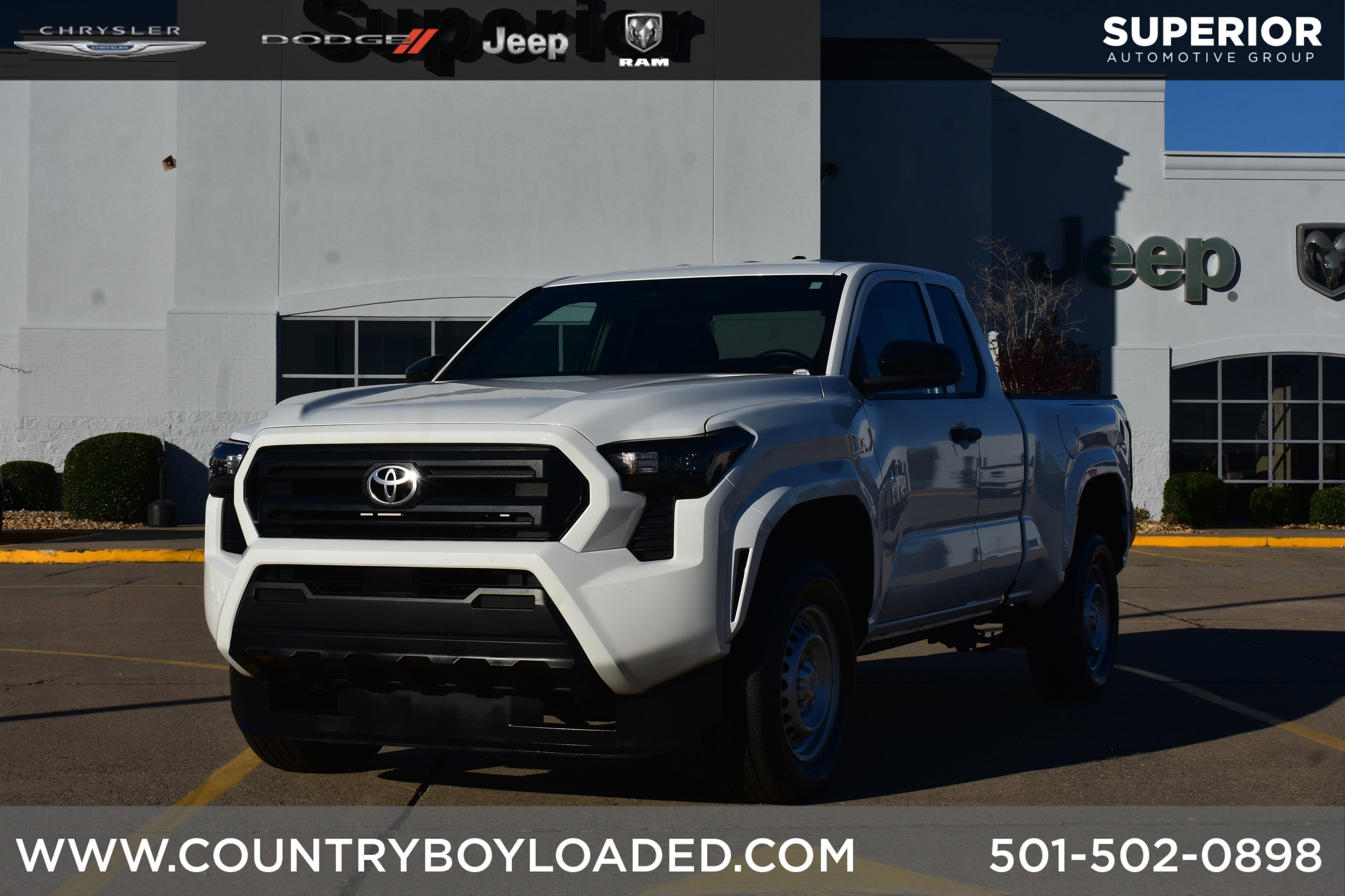 2024 Toyota Tacoma SR's photo