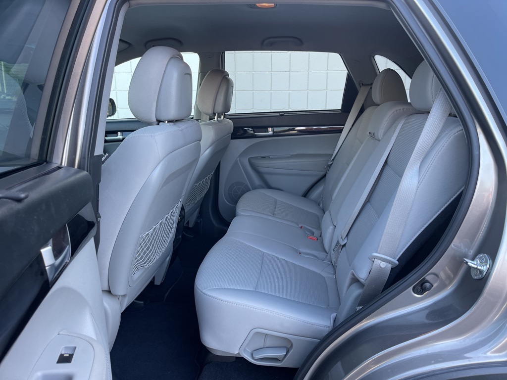2015 Kia Sorento LX photo 8