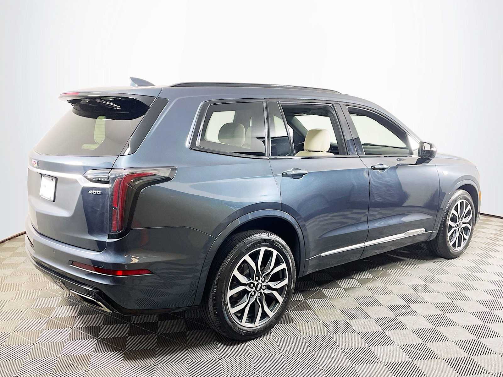 2021 Cadillac XT6 Sport photo 4