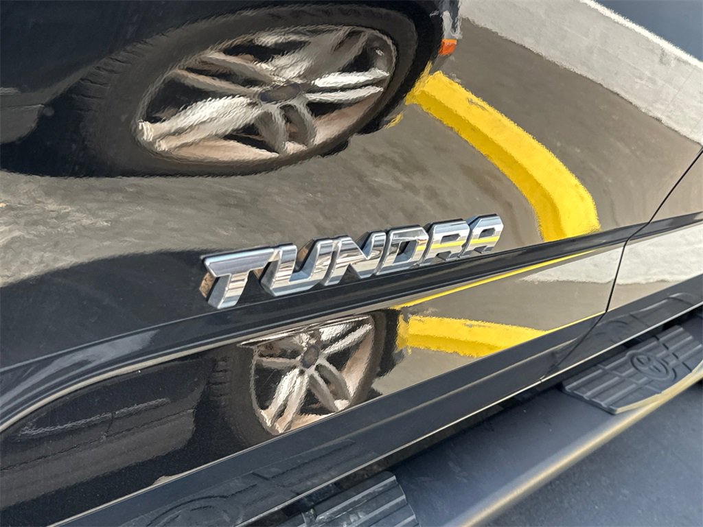 2022 Toyota Tundra SR5 photo 2