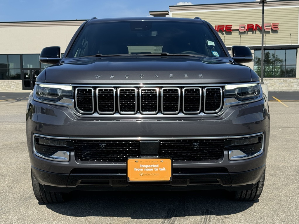 2024 Jeep Wagoneer Base photo 2