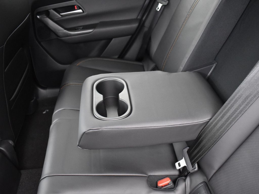2025 Mazda CX-50 Premium photo 19
