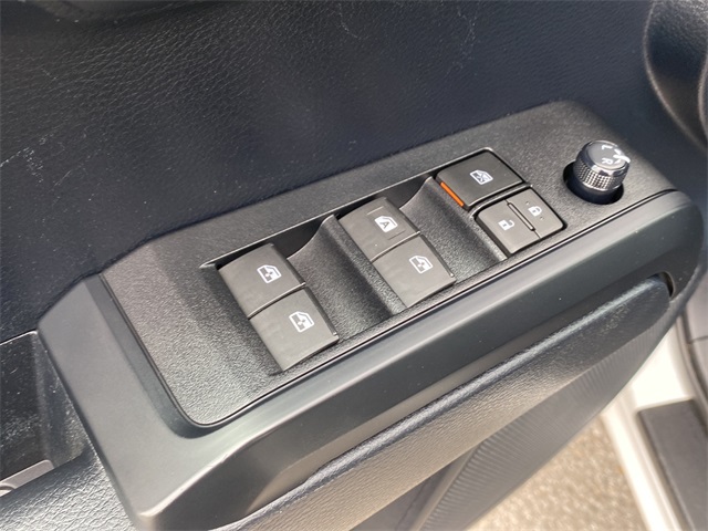 2019 Toyota Tacoma SR 4x4 Double Cab photo 21