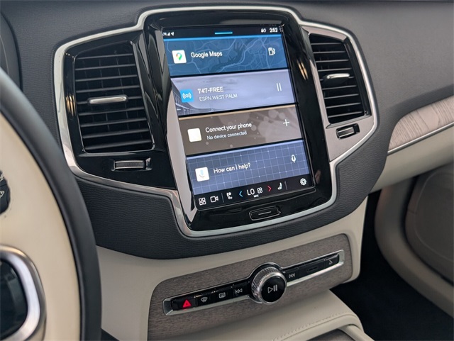 2024 Volvo XC90 B5 Plus photo 21