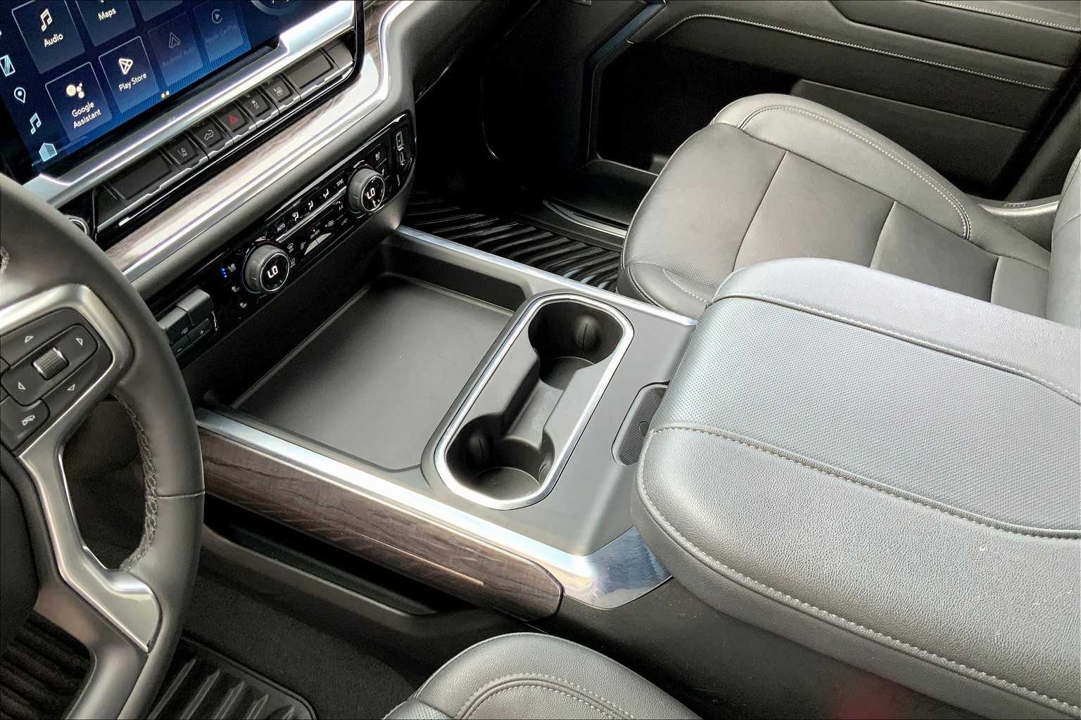 2024 Chevrolet Silverado 2500HD LTZ photo 15