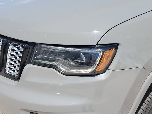 2020 Jeep Grand Cherokee Altitude photo 11