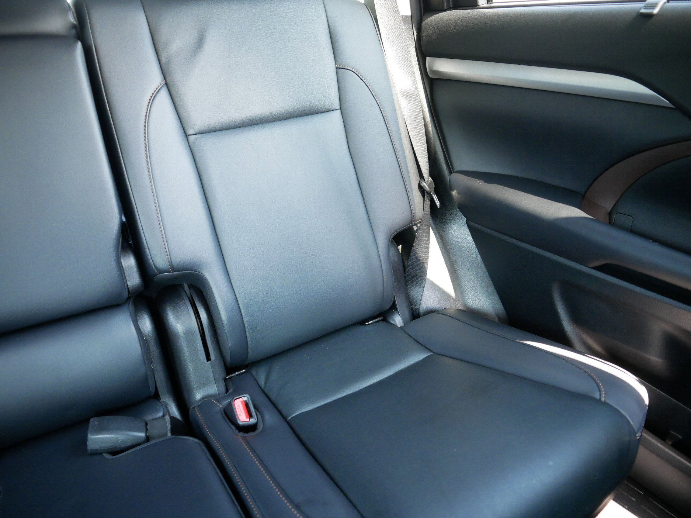 2019 Toyota Highlander Hybrid XLE photo 11