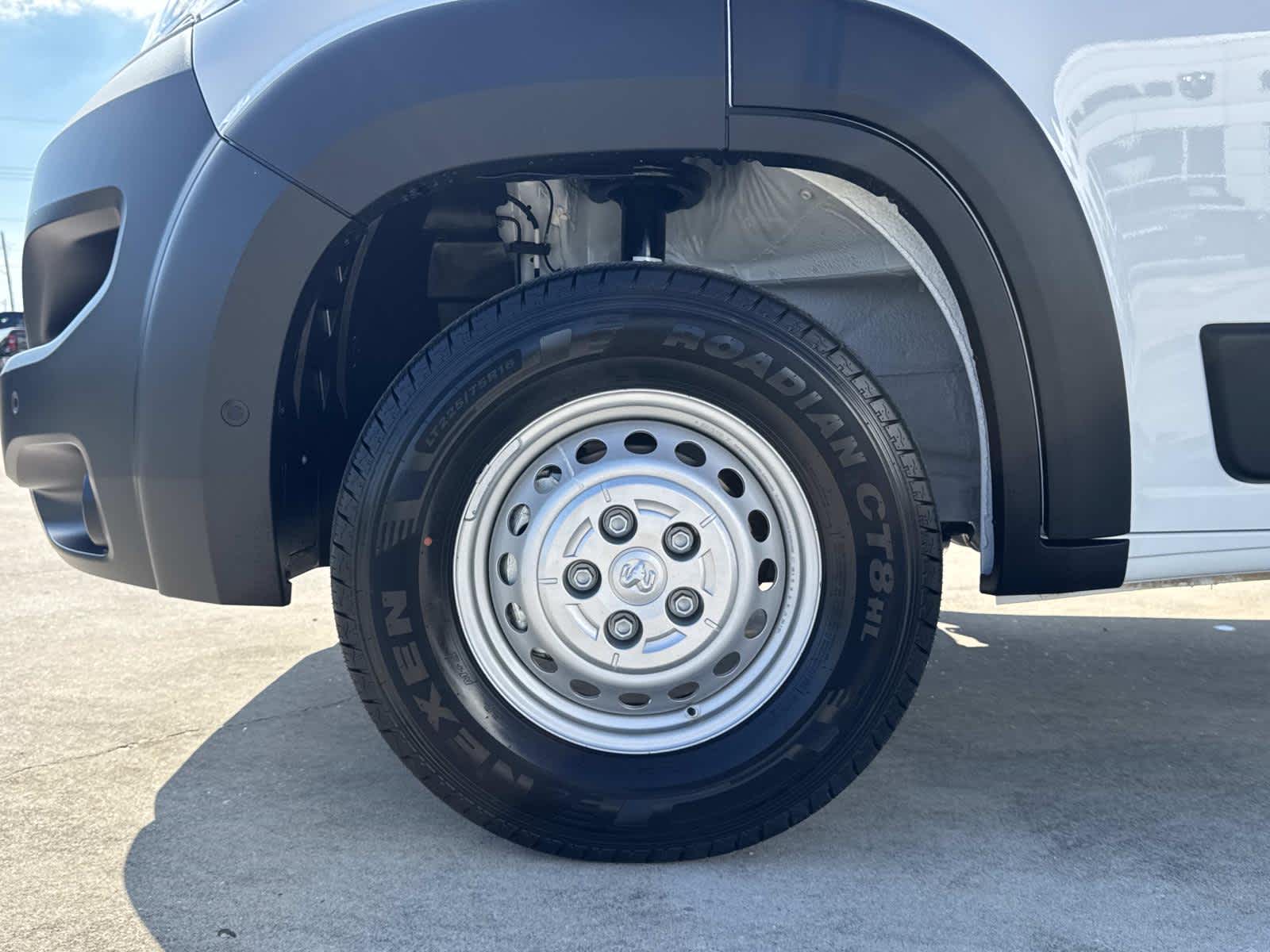 2026 Ram ProMaster 2500 photo 3