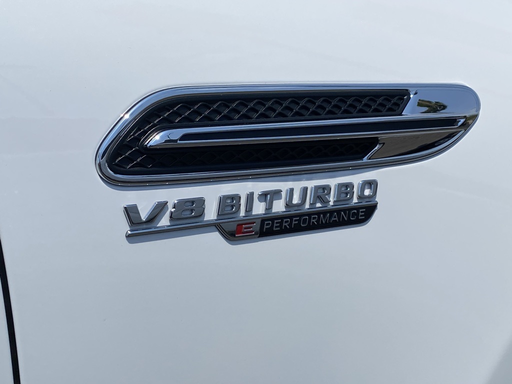 New 2024 White Mercedes-Benz S image 42