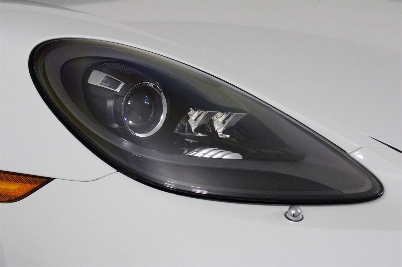 2025 Porsche Boxster photo 23