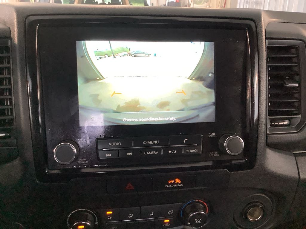 2022 Nissan Frontier S photo 17
