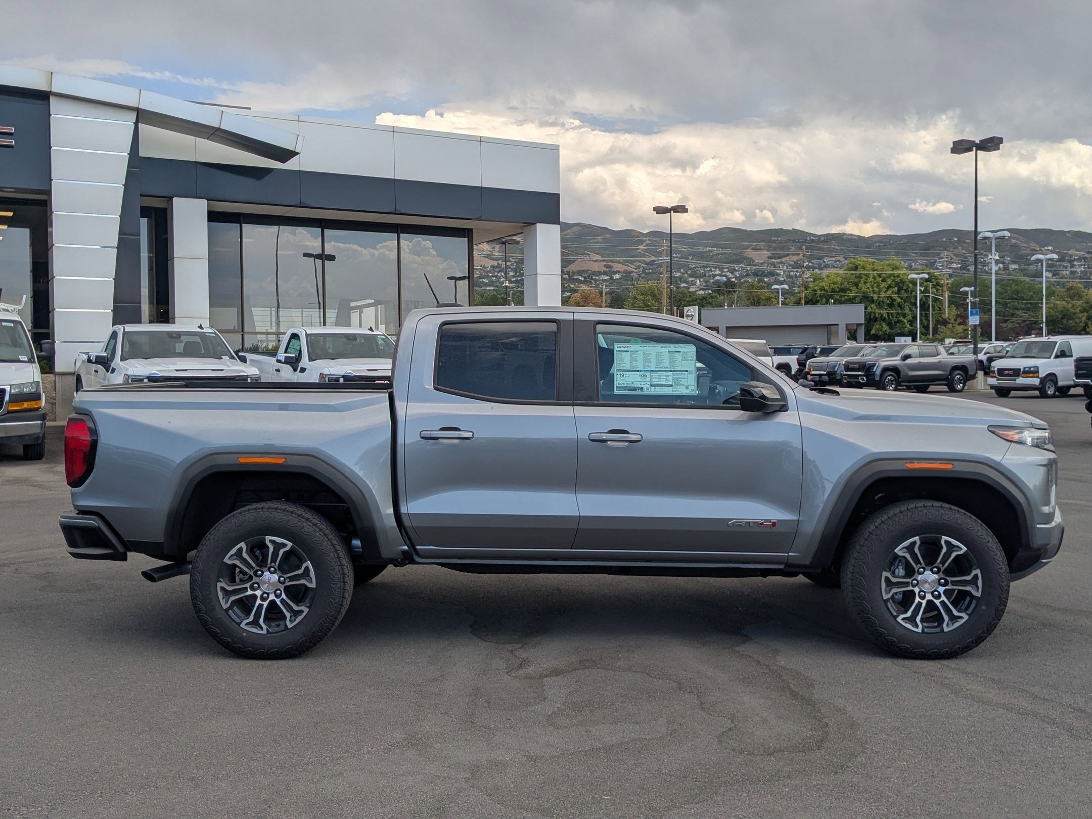 2025 Gmc Canyon AT4 photo 6