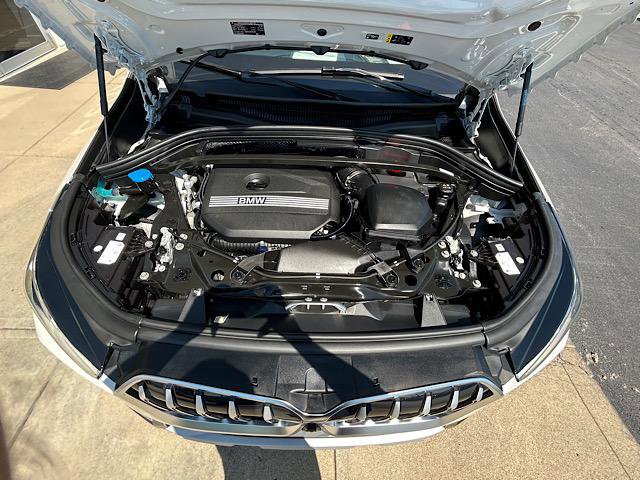 2023 Bmw X1 XDrive28i photo 3