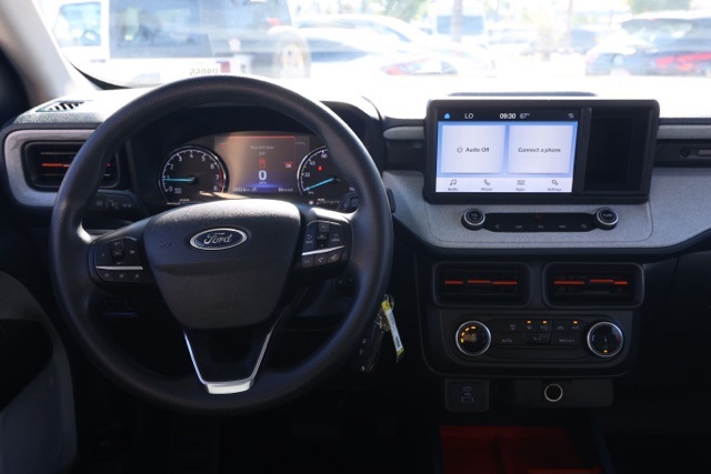 2023 Ford Maverick XLT photo 18