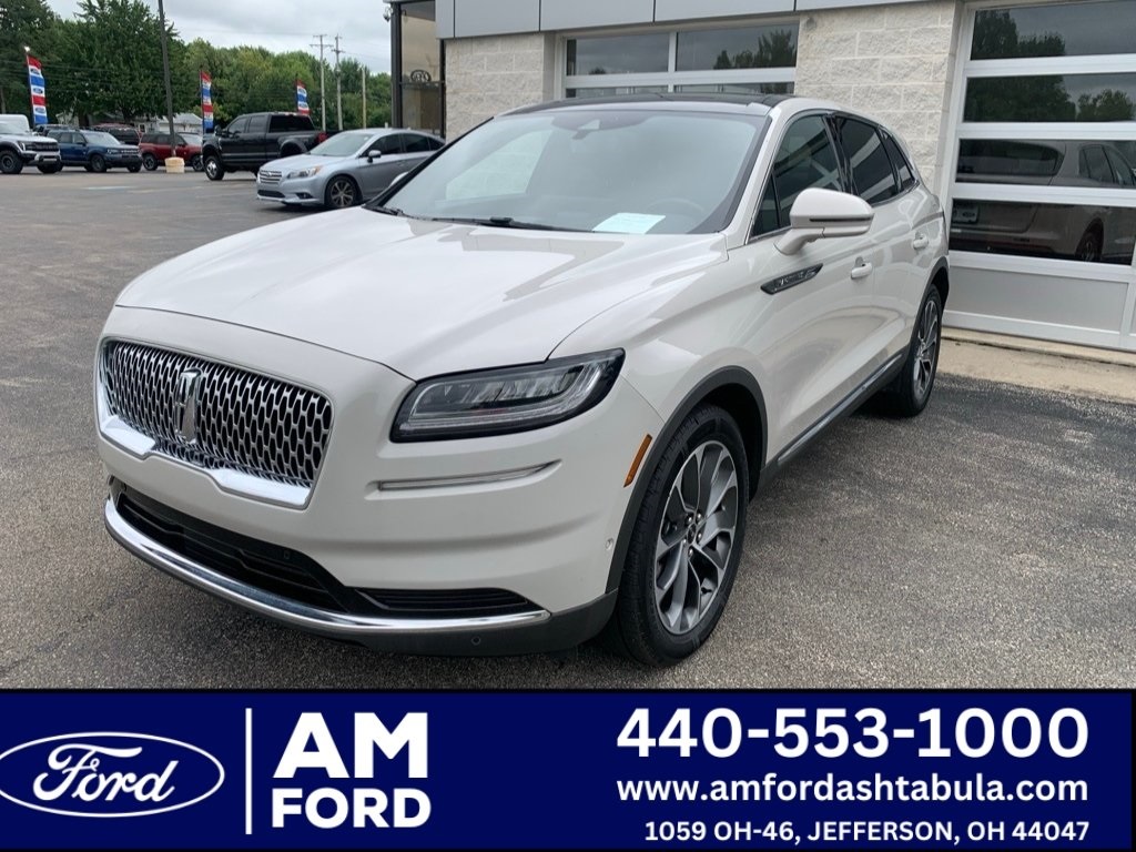 2022 Lincoln Nautilus Reserve's photo