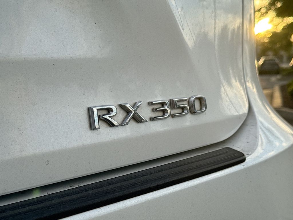 2021 Lexus RX 350 photo 9