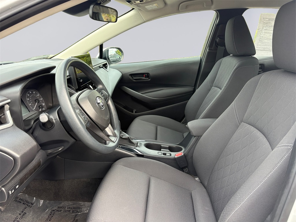 2023 Toyota Corolla LE photo 10