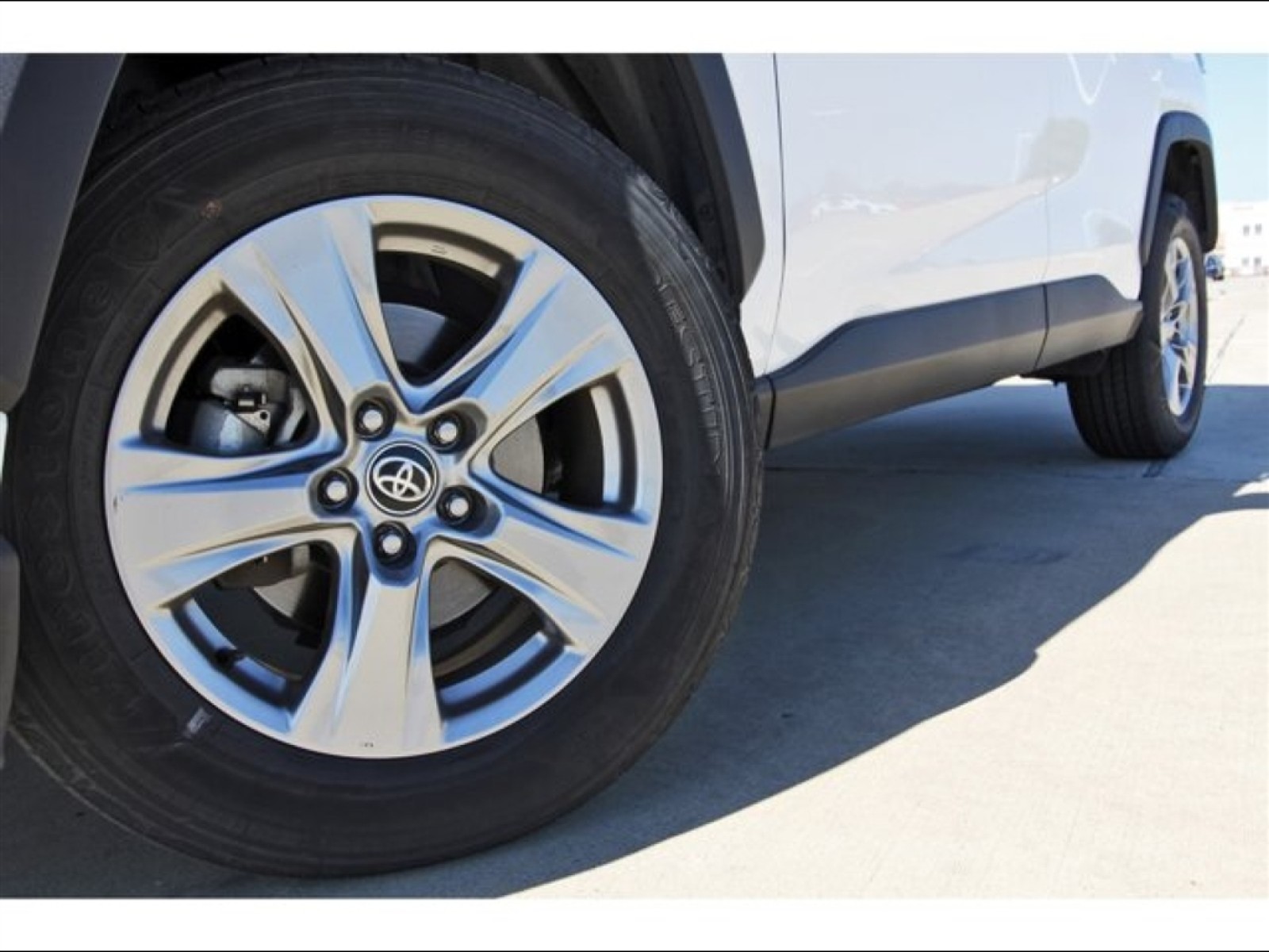 2024 Toyota RAV4 XLE White at Robbins Nissan