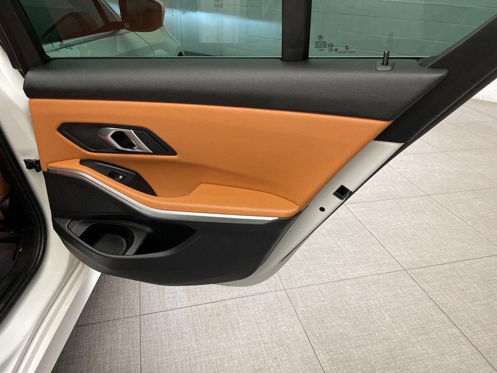 2024 Bmw 330e photo 26