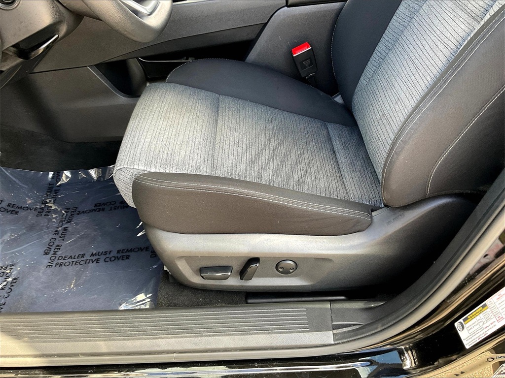 2023 Nissan Rogue SV photo 34