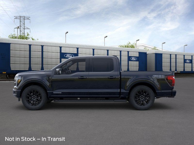2025 Ford F-150 Lariat photo 3
