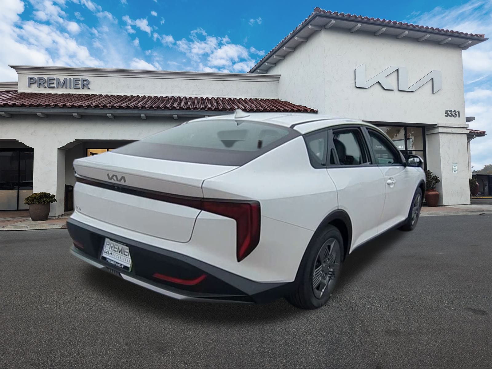 2025 Kia K4 LX photo 6