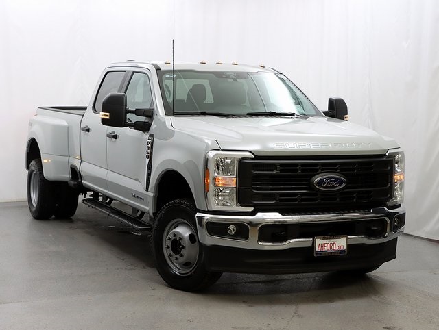 2026 Ford F-350 Base's photo