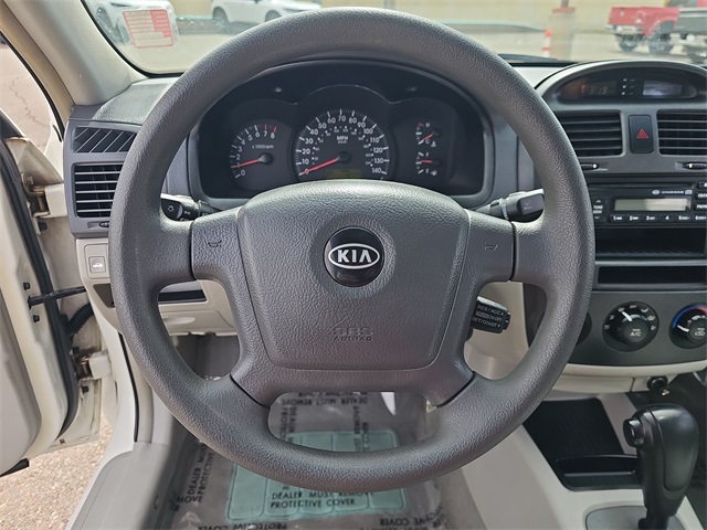 2004 Kia Spectra Base photo 10