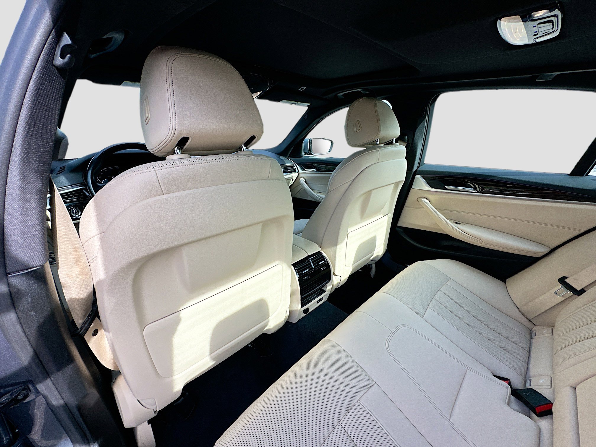 2022 Bmw 540i photo 25