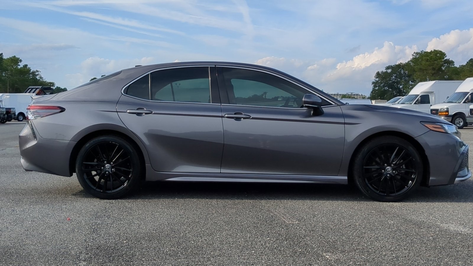 2021 Toyota Camry XSE photo 32