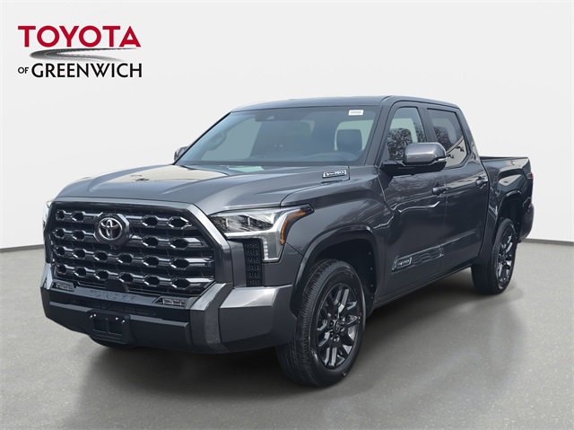 2026 Toyota Tundra Platinum's photo