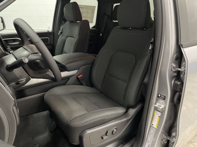 2025 Ram 1500 Big Horn Lone Star photo 4