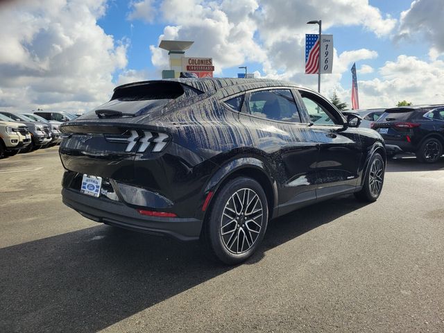 2025 Ford Mustang Mach-E Premium photo 3